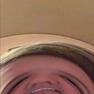 Meet your Posher, Makalah